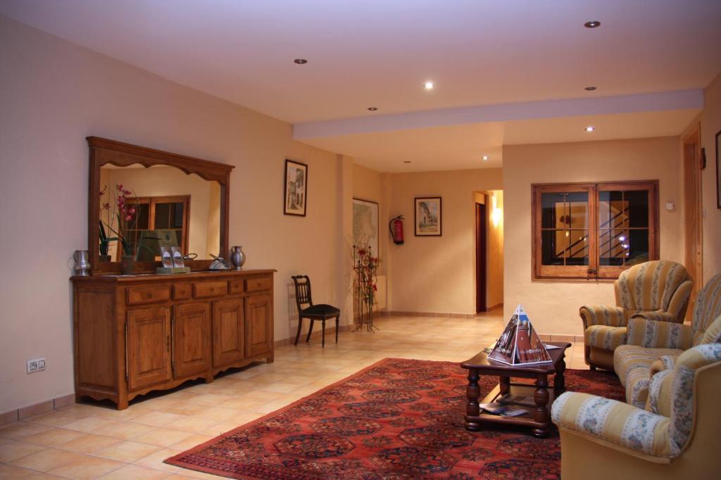 Apartamentos Cal Ratero Maçanet de Cabrenys Buitenkant foto